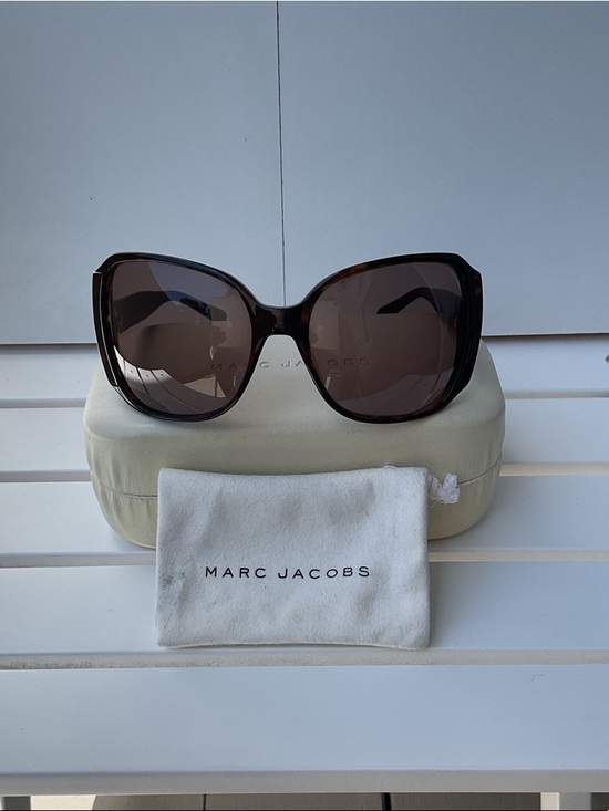 Marc Jacobs Accessories - Marc Jacobs Tortoiseshell Frame Sunglasses with Brown Lenses